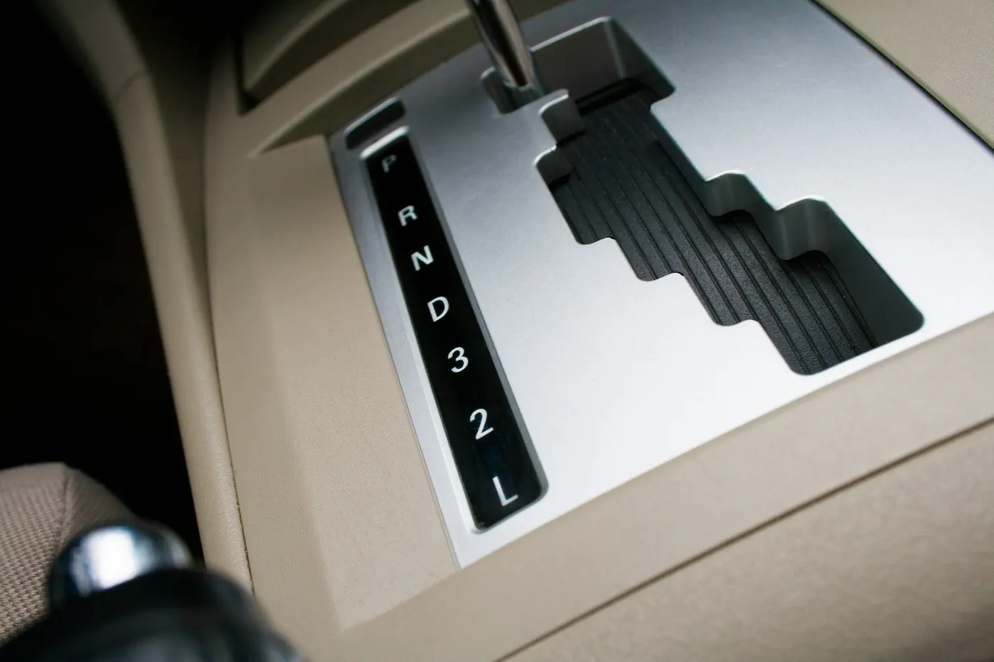 De standen van een automaat: P, R, N en D